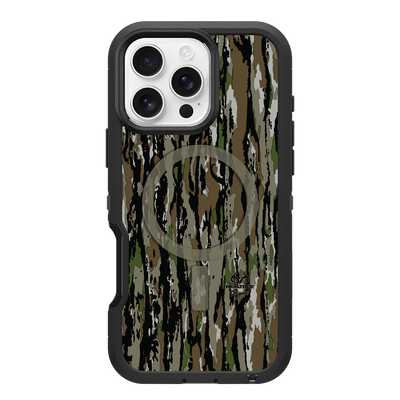 iPhone 16 Pro Max Defender Series Pro XT Case with MagSafe